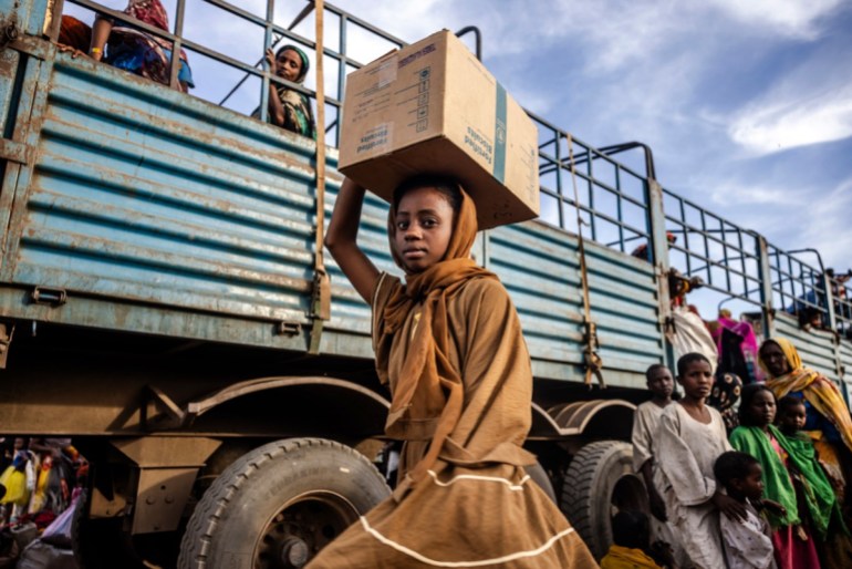 يواجه اللاجئون السودانيون انتظاراً مرهقاً في مخيمات مكتظة في جنوب السودان