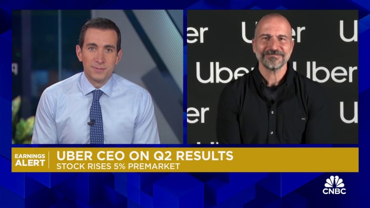 شاهد المقابلة الكاملة التي أجرتها قناة CNBC مع الرئيس التنفيذي لشركة Uber دارا خسرو شاهي