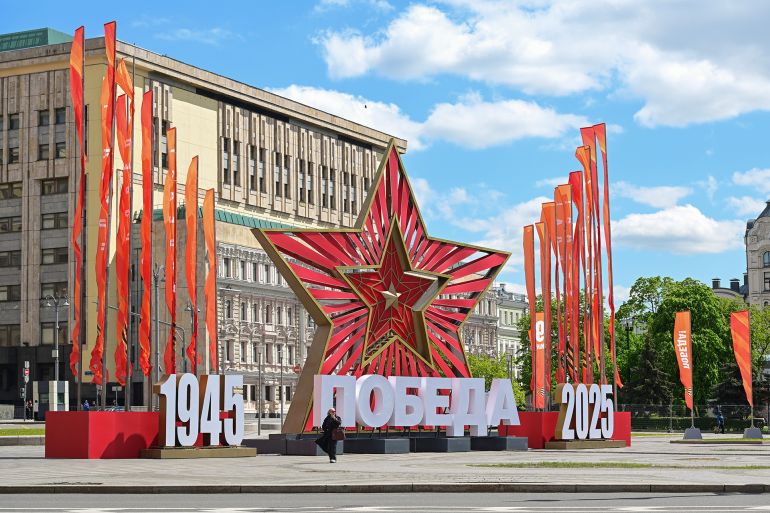 MOSCOW, RUSSIA - MAY 07: Decorative installations are set up on the street on May 7, 2025 in Moscow, Russia. Chinese President Xi Jinping will pay a state visit to Russia from May 7 to 10 and attend the celebrations marking the 80th anniversary of the Victory in the Great Patriotic War in Moscow. (Photo by VCG/VCG via Getty Images)