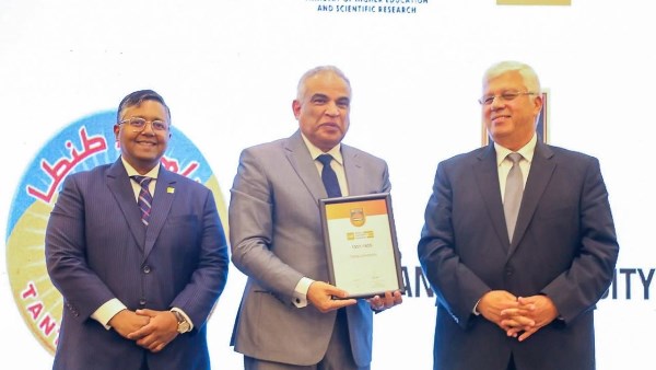 جامعة طنطا تتسلم شهادة الإدراج في تصنيف QS لعام 2025