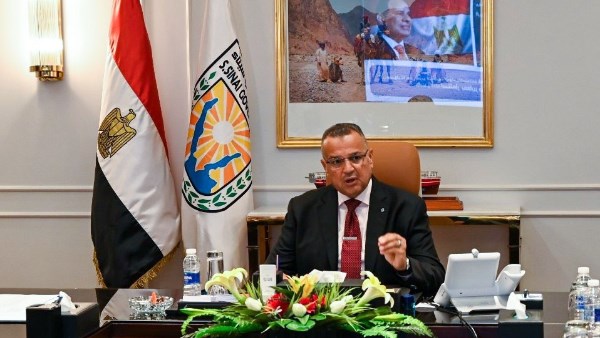 للحفاظ على أملاك الدولة.. محافظ جنوب سيناء يتابع ملف التصالح وإزالة التعديات